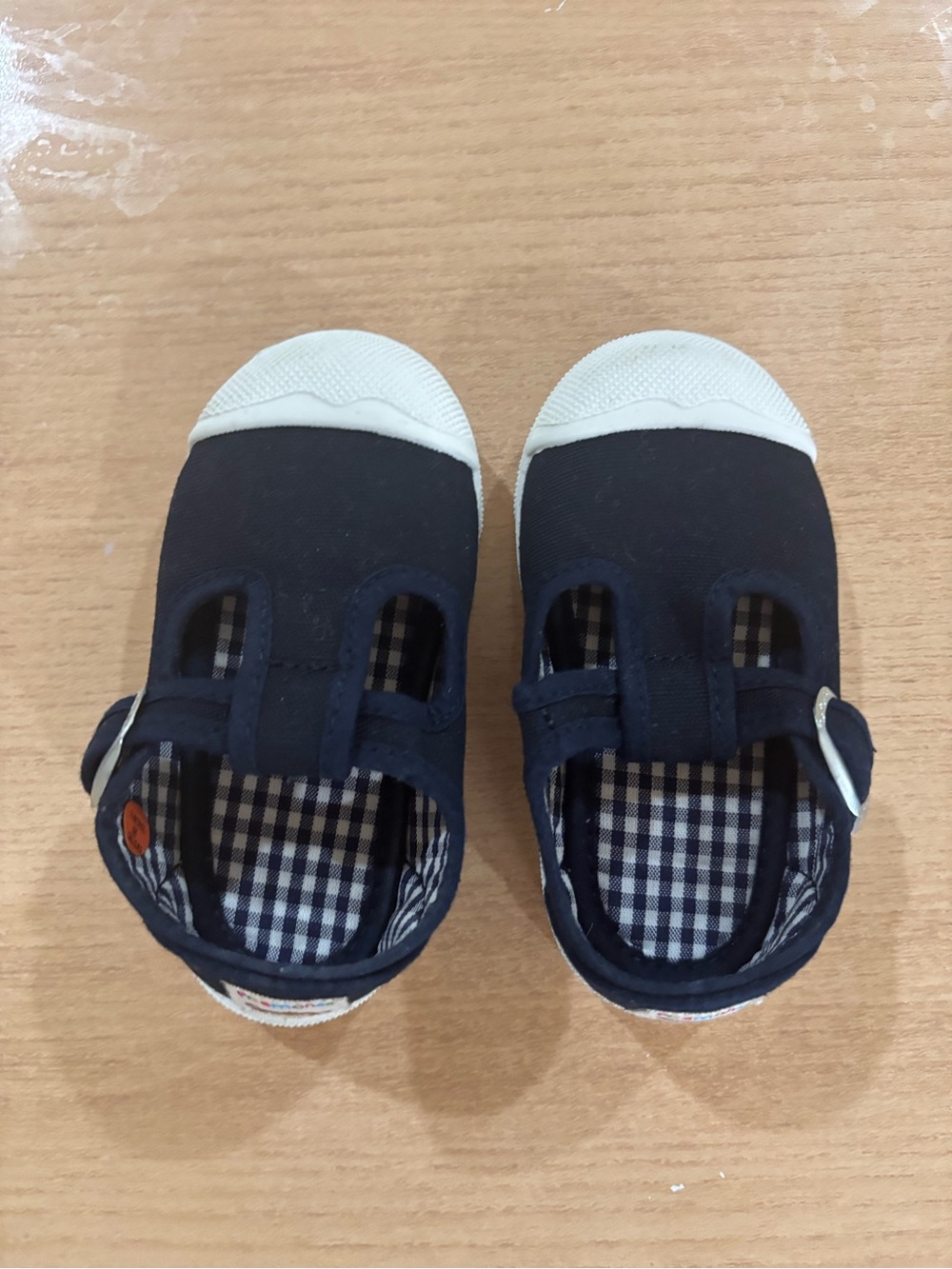 Pisamonas like new Kids Navy Canvas Mary Jane Shoes with White Toe